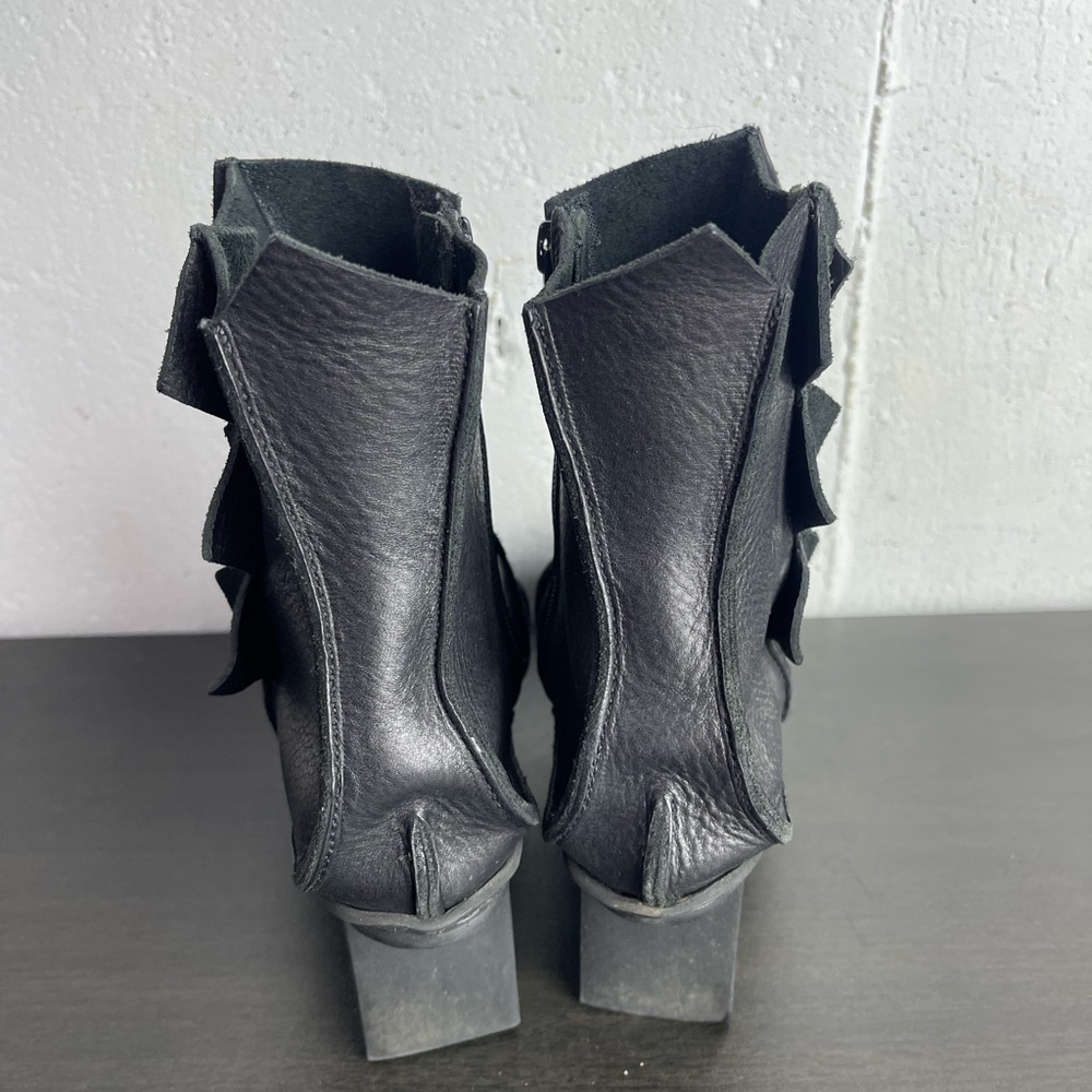 Trippen Women's Black Ruffle Leather Ankle Boots - Picture 4 of 8
